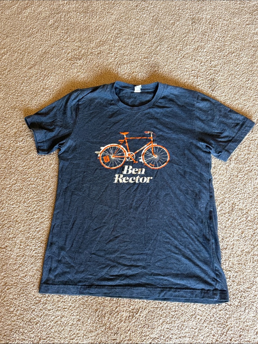 Ben Rector tee size medium